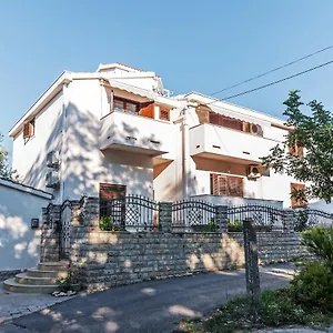 apartman-zlata-zadar.hotelinzadar.com/